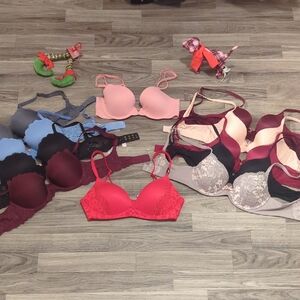 Victoria's Secret Bra Bundle Of 11 - Size 32C! Some NWOT! Lightly Lined/Demi